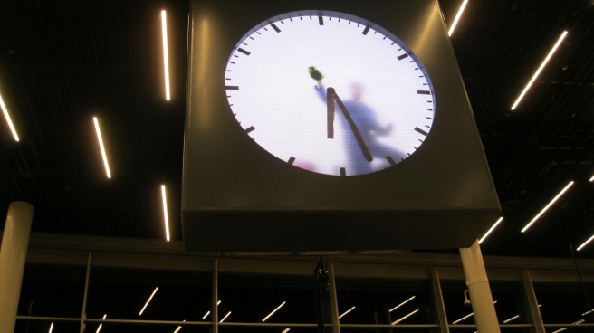 amsterdam-clock